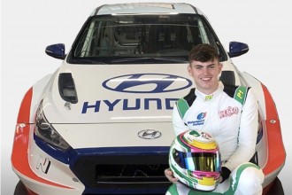 Max Hart returns to TCR UK with Maximum Motorsport