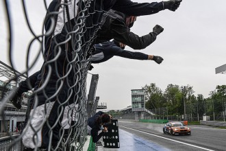 Champion Tavano wins TCR Italy’s a wet opening race in Monza