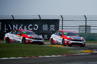 Ma Qing Hua and Jason Zhang encore in Shanghai’s Race 2