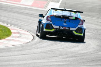 Mike Halder wins TCR Spain’s inaugural race at Navarra