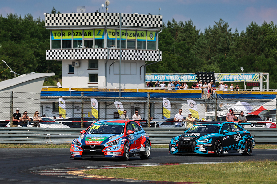 Polish wins for Semerád and Groszek in TCR Eastern Europe