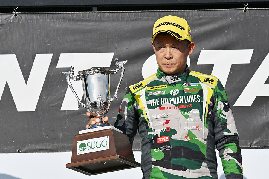 ‘Hirobon’ finishes the year top of the TCR Japan drivers