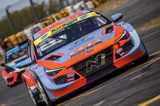 Orea Ross Racing’s Hyundai wins 800km race at Monterrey