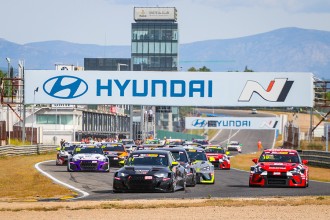 Bordás and Montenegro share wins in TCR Spain’s season opener