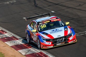Josh Buchan switches back to the Elantra and gets grid penalty