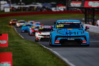 Yann Ehrlacher leads Cyan Racing 1-2-3 in Mid-Ohio Race 2