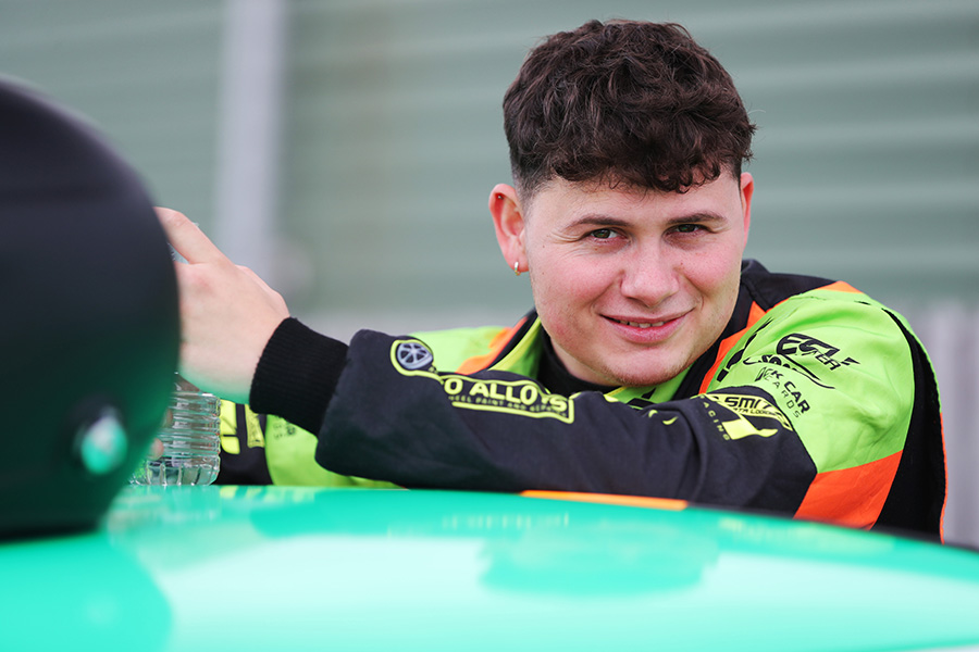 Owen Hillman joins Pro Alloys Racing at Silverstone