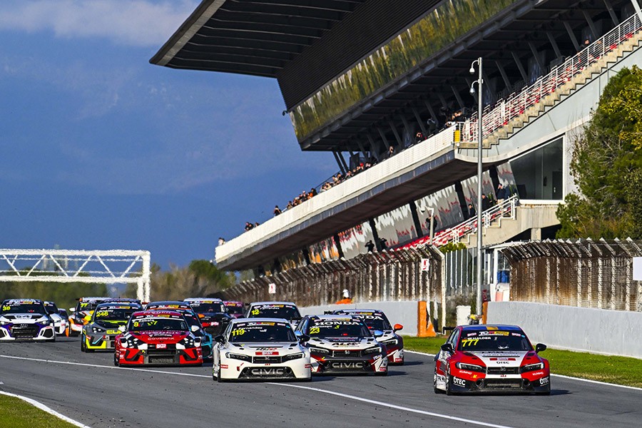 TCR Spain’s promoter unveils the 2025 calendar