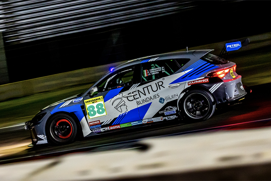 CUPRA TCR cars finish 1-2 in the Mexico Endurance 24