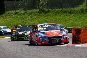 Kadlečík wins his first race and Kout strikes back at Salzburgring