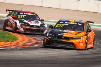 Mike Halder wins two and jumps on top of the standings