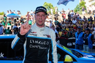 Thed Björk back to the top of the world order