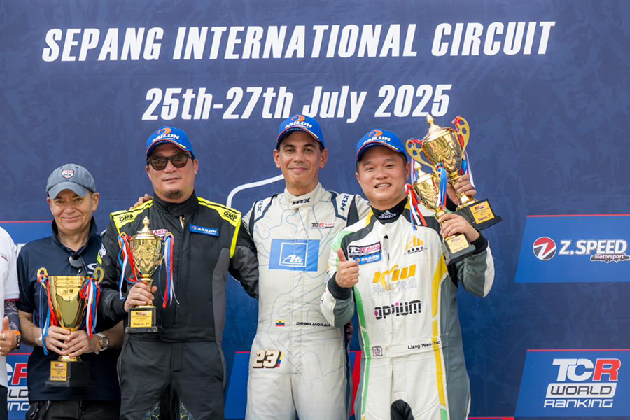 Diego Moran takes a double victory in TCR Asia at Sepang