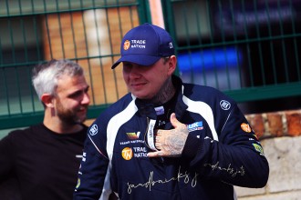 George Jaxon switches to his third car in the TCR UK season