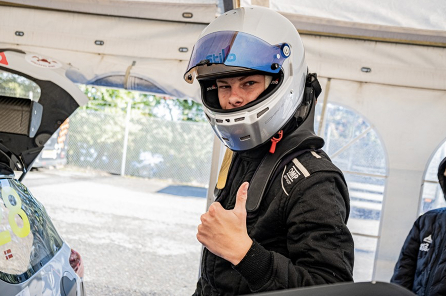 Oliver Larsen joins TCR Denmark for the season finale