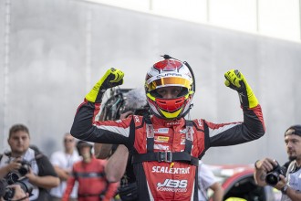 Brickley storms up the ranking following TCR Europe title