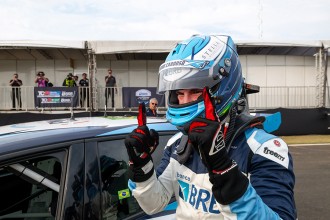 Velocitta and Paul Ricard race winners make progress