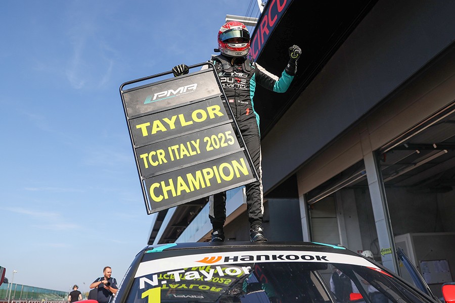 Nicolas Taylor and Eric Brigliadori secure TCR Italy titles
