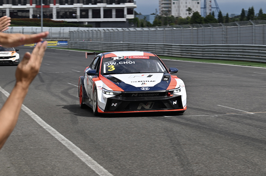 Choi Jeong Weon secures the TCR Chinese Taipei title